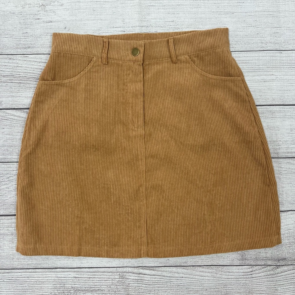 Boutique Brand Corduroy High Rise Mini Skirt 💗